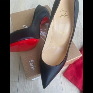 Christian Louboutin Pigalle Follies Napa Shiny 38